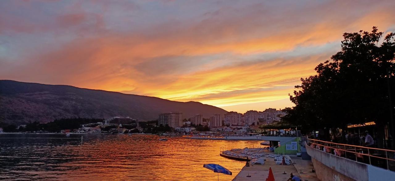 Appartement Carpe Diem Vue Mer แฮร์เซ็ก-โนวี ภายนอก รูปภาพ
